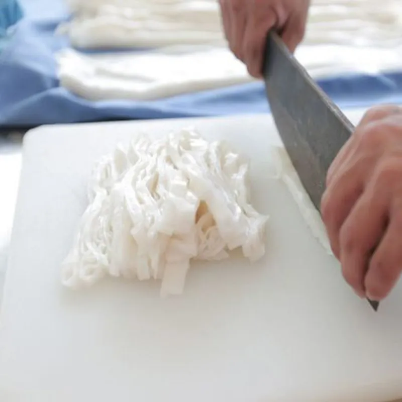 Nguyên Liệu Chính Tạo Nên Bánh Phở