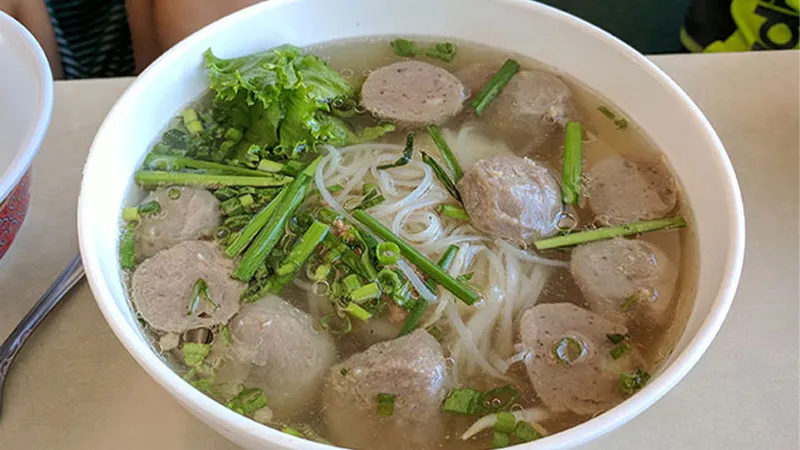  "Điểm danh" top những quán phở ngon "hết sảy" ở Sài Gòn bạn không nên bỏ lỡ