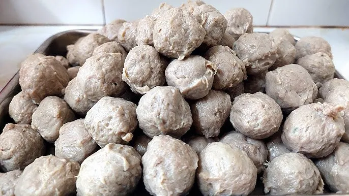 Chuẩn bị nguyên liệu "tất tần tật" cho món phở bò viên
