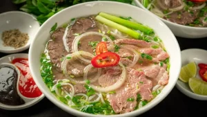 Món ăn kèm với phở: "Bộ đôi hoàn hảo" nâng tầm hương vị Việt