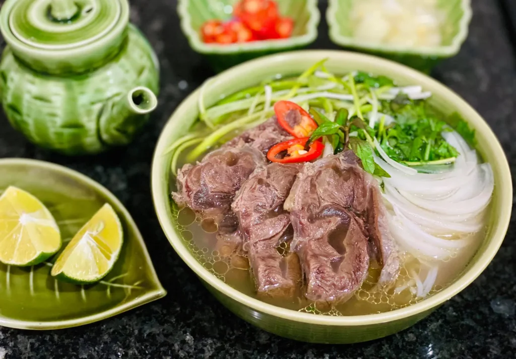 Lưu ý khi thưởng thức phở Hà Nội