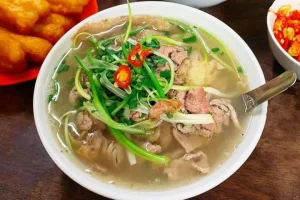 Phở Hà Nội chính gốc: Bí quyết nhận biết và địa chỉ thưởng thức