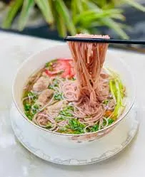 Tại sao phở vẫn có thể là lựa chọn tốt cho người ăn kiêng?