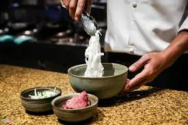 Phở ở nhà hàng 5 sao có gì khác biệt?